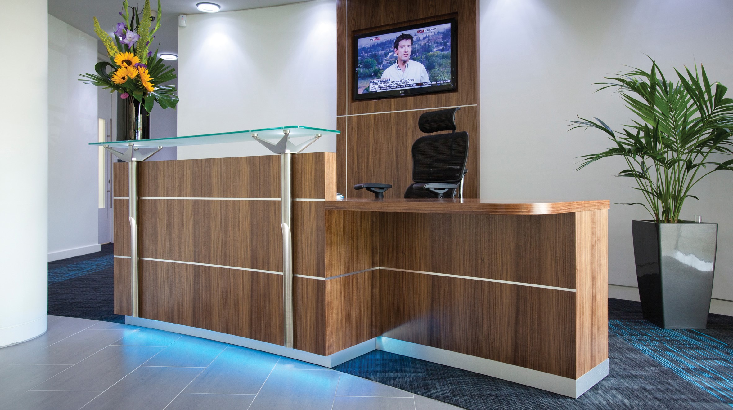 Curved Reception Desk In Cherry